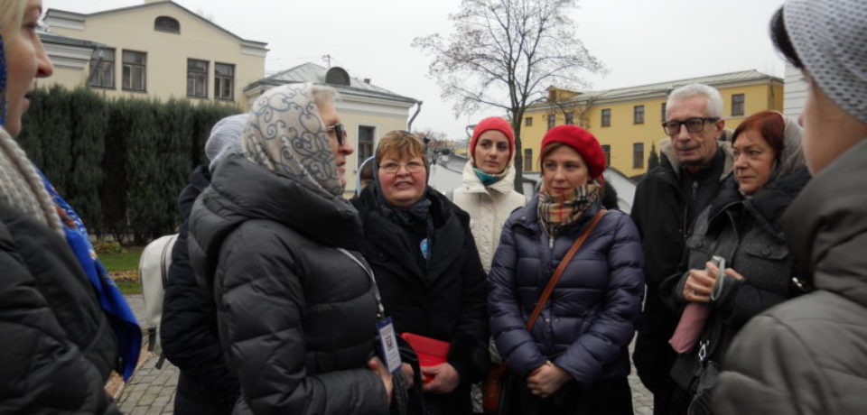 Пешеходное паломничество прихожан подворья в Марфо-Мариинскую обитель (рассказ прихожанки)