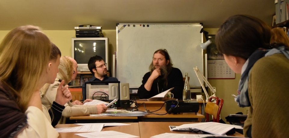 Протоиерей Артемий Владимиров принял участие во встрече Английского православного дискуссионного клуба