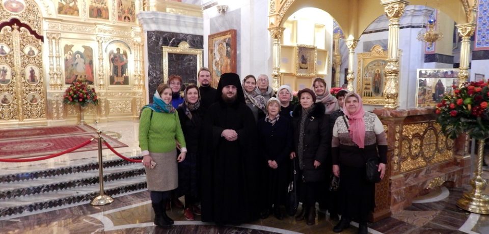Прихожане подворья совершили трехдневное паломничество в Санкт-Петербург на освящение собора Новодевичьего монастыря