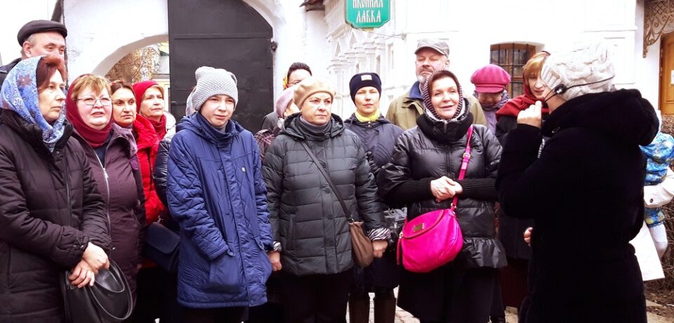 Пешеходное паломничество прихожан подворья в Новоспасский мужской монастырь