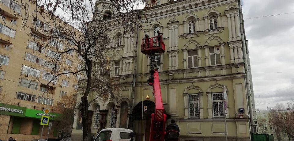 От уборки внутри храма до преображения фасадов